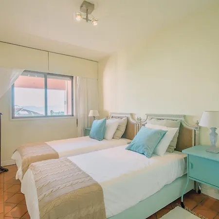 Refuge Holiday Homes | Infante Santo River View Daire Lisboa